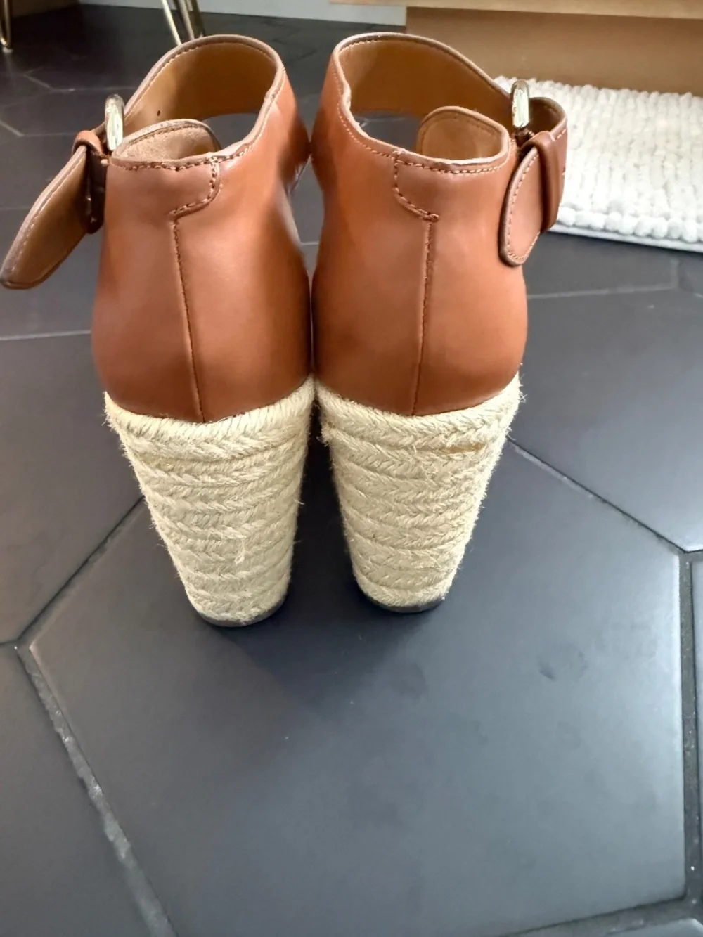 Nine west brown espadrille wedge size 6